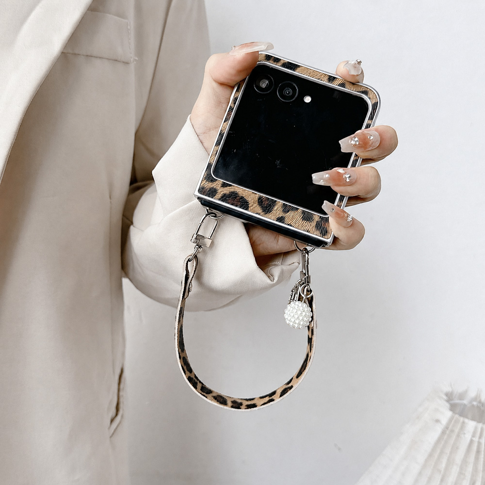 Leopard Print Folding Flip Pho - đánh giá và giá Luxury Lifestyle Men