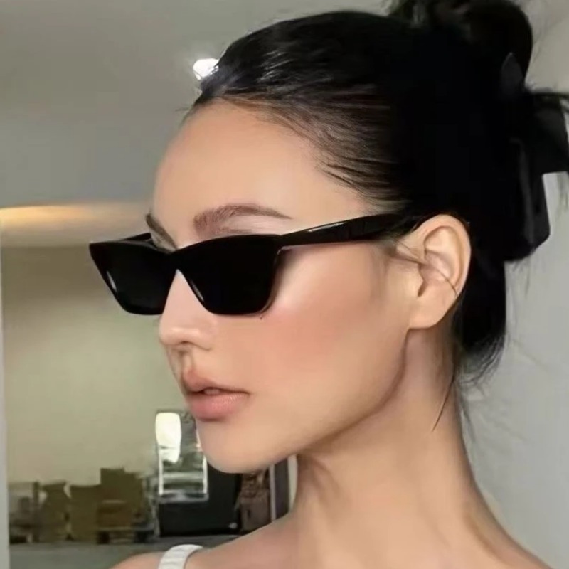 Luxury Cat Eye Black Sunglasse - đánh giá và giá Luxury Lifestyle Men