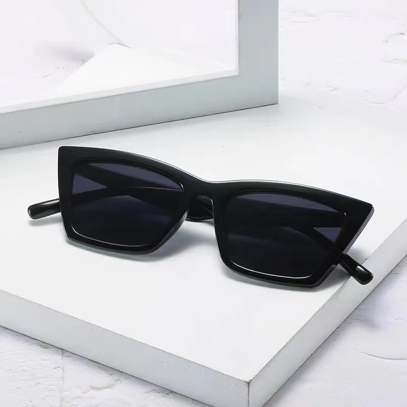 Luxury Cat Eye Black Sunglasse - đánh giá và giá Luxury Lifestyle Men