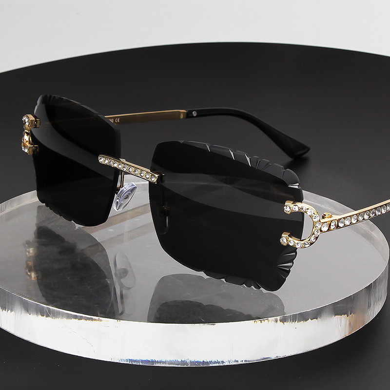 Fashion Rimless Square Sunglas - đánh giá và giá Luxury Lifestyle Men