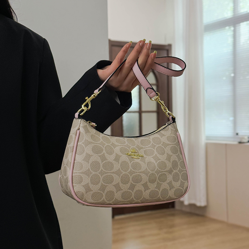 Luxury Women High End Leather  - đánh giá và giá Luxury Lifestyle City