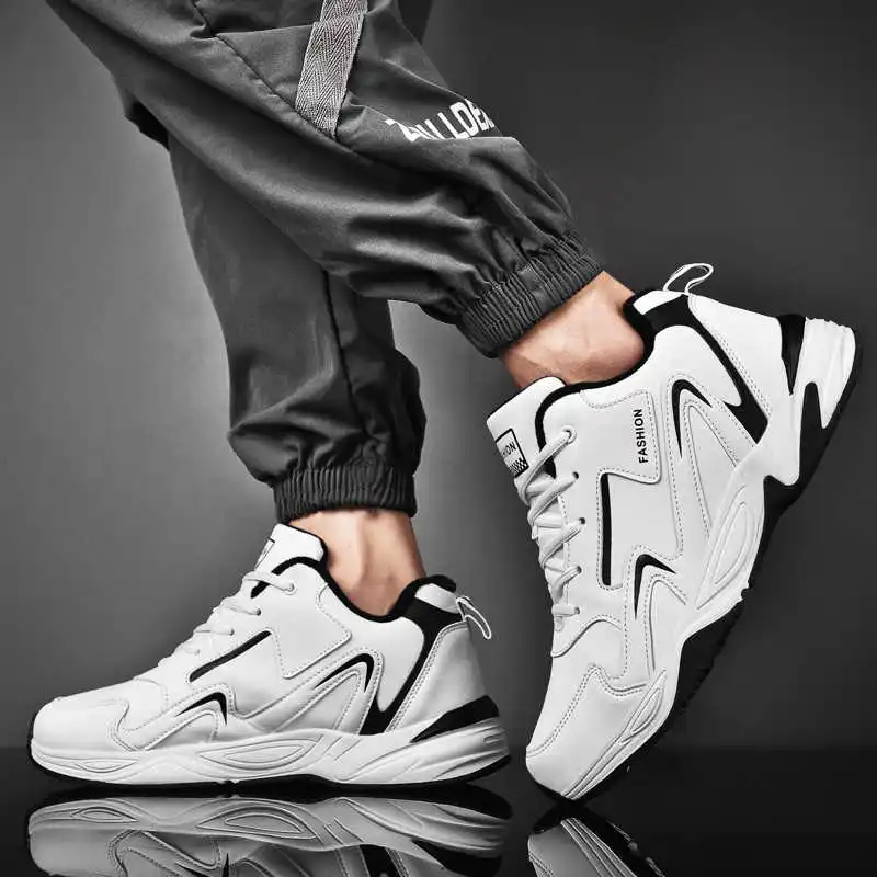 Cold-proof Spring Gym Sneakers - đánh giá và giá Luxury Lifestyle Shorts